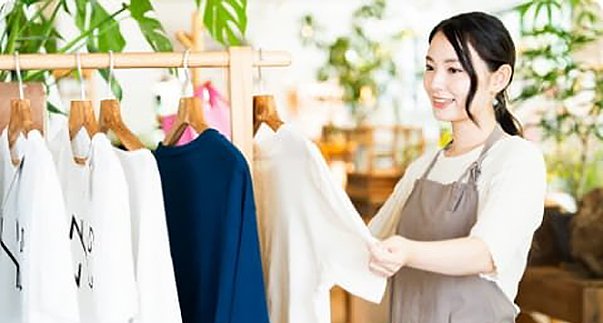 アパレルショップスタッフになるには？