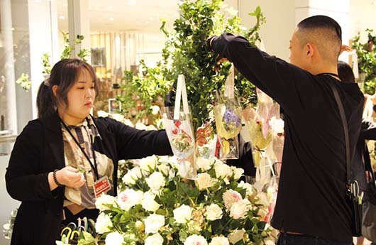 産学連携の校外研修授業が多数のイメージ