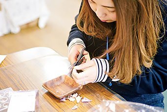 買い付け・制作